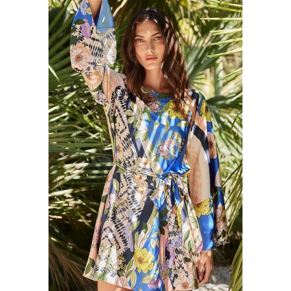 MISA Los Angeles Twiggy Dress- in Lucid Dream Print - Picture 2 of 7